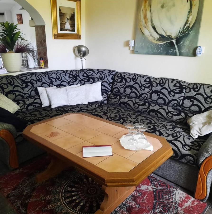 Apartmán Relax Time Videken Kiskunhalas Exteriér fotografie